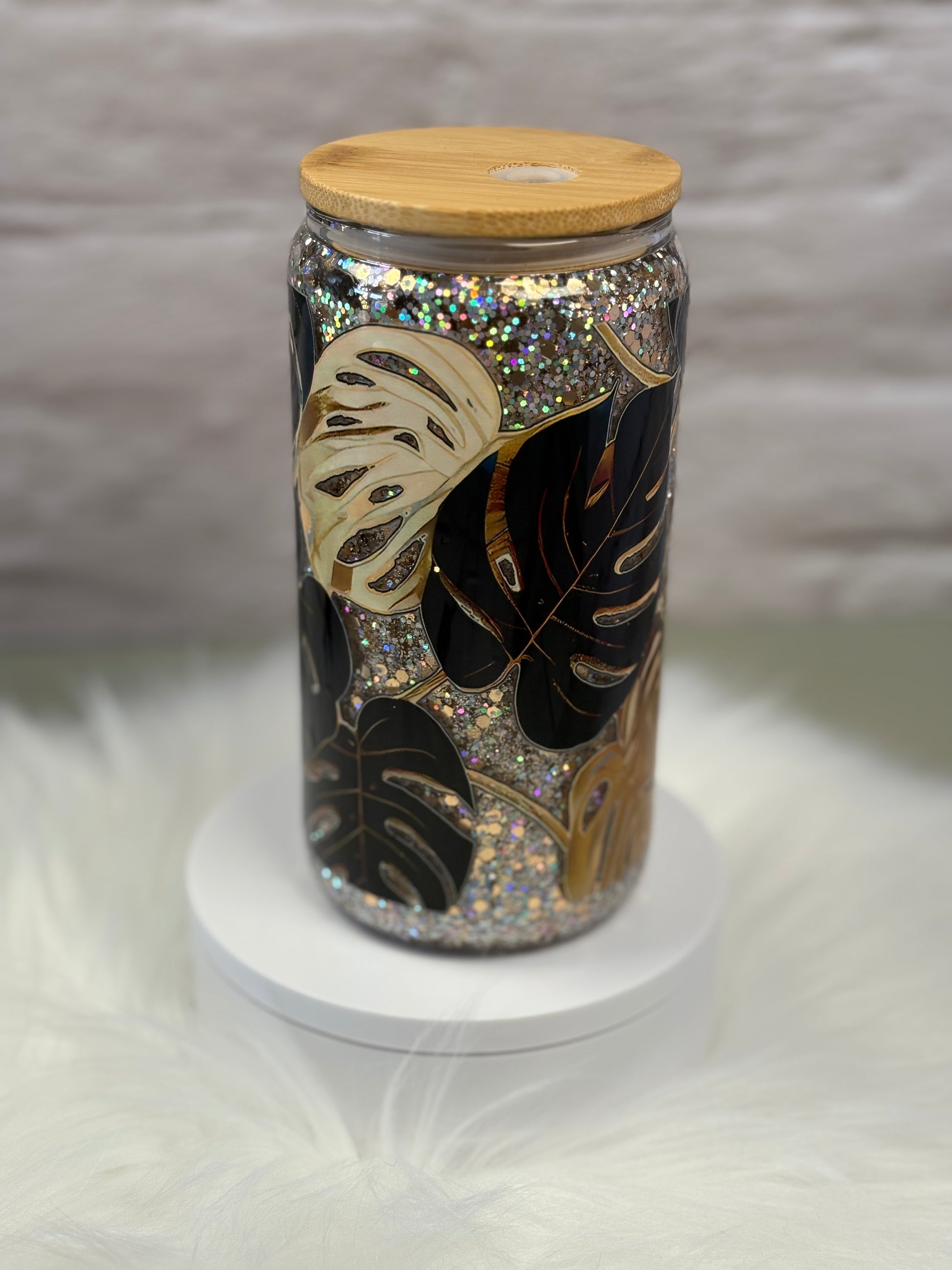 12oz Glass Snow Globe Suspended Flow