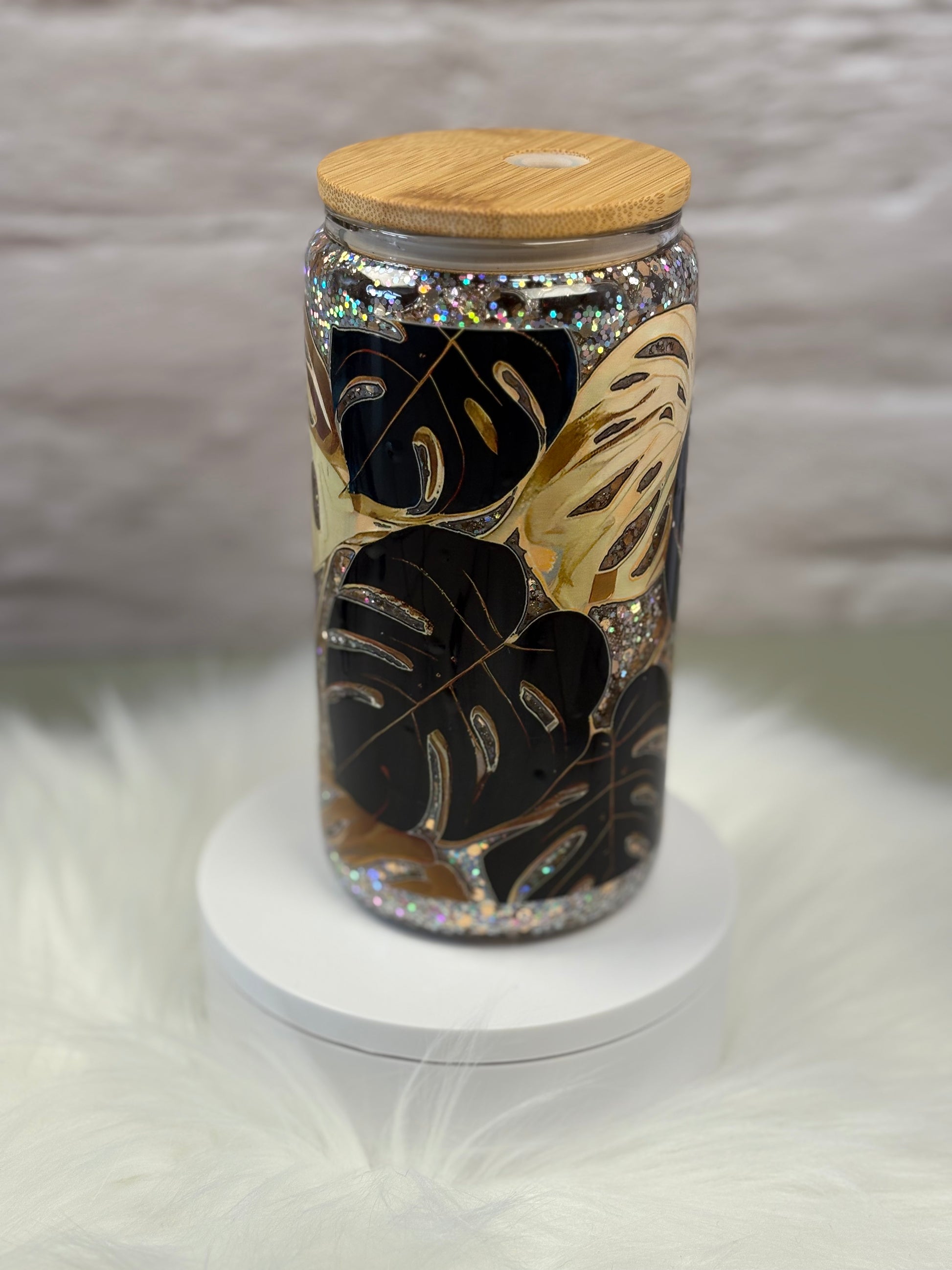 12oz Glass Snow Globe Suspended Flow