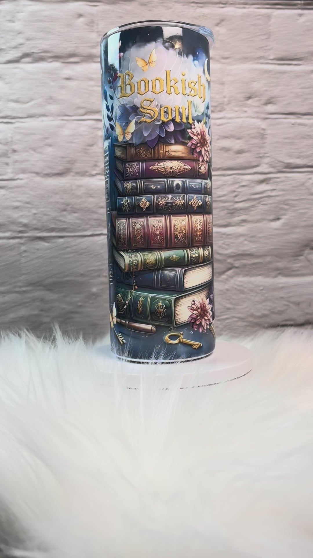 20oz Bookish Girl