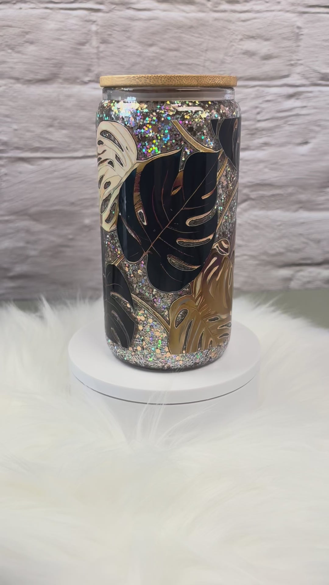 12oz Glass Snow Globe Suspended Flow